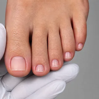 Men’s FULL SMART Pedicure/No Polish